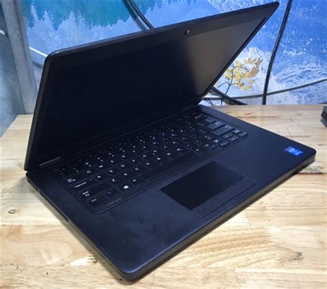 Dell Latitude E Core I U Gb Gb Gi R T I H N I