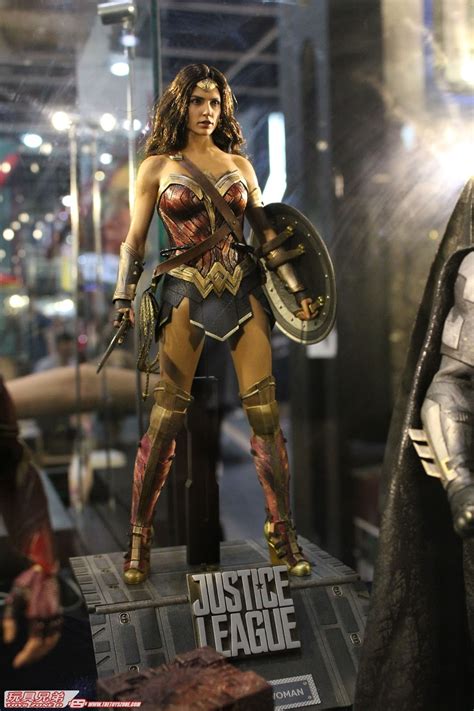 Hot Toys Justice League Wonder Woman Toys Zone D Figures Price