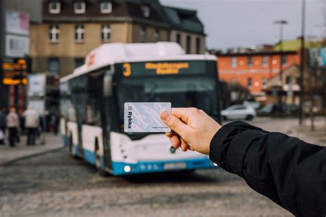 Taniej komunikacją z Rybką Rybnik serwis miejski