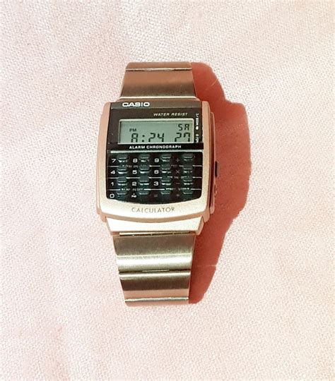 Casio vintage calculator watch rose gold, Women's Fashion, Watches ...