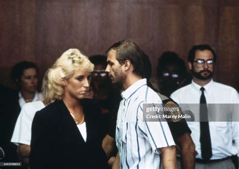 American Serial Killer Jeffrey Dahmer And His Lawyer Wendy Patrickus News Photo Getty Images