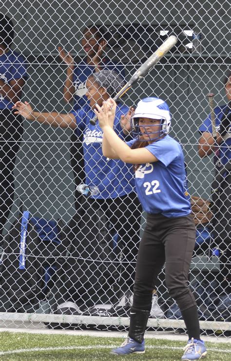 Kubasaki Vs Seoul Far East 2015 Softball Game 3 Round R Flickr