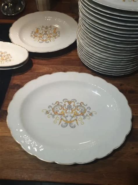 BERNARDAUD PLAT Ovale En Porcelaine De Limoges Louis XIII EUR 25 00