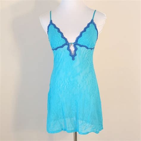 Victorias Secret Very Sexy Lace Nightgown M Euc Gem