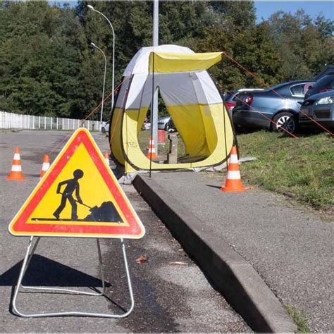 Tente de Chantier TED Equipement Haute Visibilité pour Projets Télécom