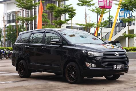 Kenapa Harga Toyota Innova Bekas Stabil Di Pasaran