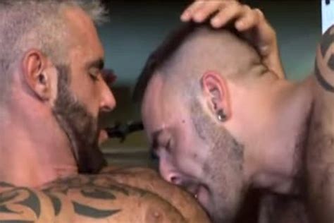 Storeroom Videos Porno Gay En Boy Tube