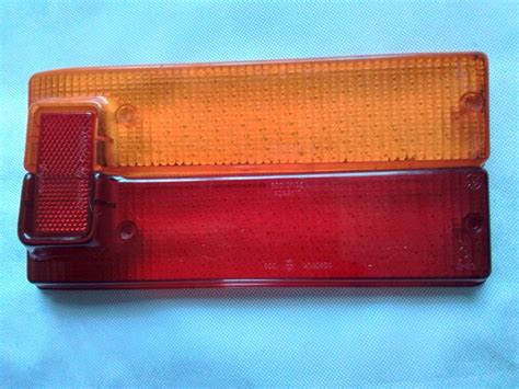 Klosz lampy Fiat 125p - 11905989083 - oficjalne archiwum Allegro