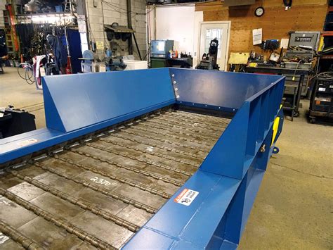 Hinged Pan Steel Belt Conveyor Carr Industrial