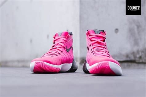 Nike Hyperdunk 2015 Think Pink 乳腺癌配色美图欣赏 26053