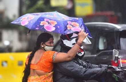 Count Heavy Rain Lashes Mumbai Maharashtra India Sep