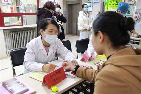 承德市中医院第六届“膏方节”暨义诊活动开幕