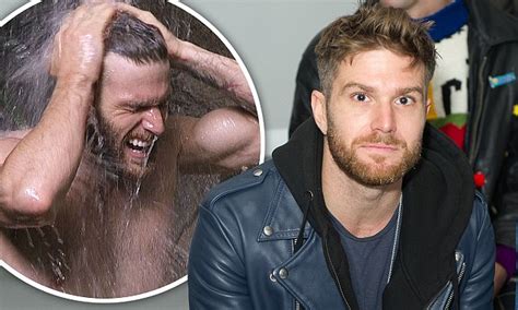 I M A Celeb S Joel Dommett Admits Horror At Sex Tape Leak Daily Mail Online