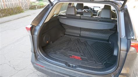 Honda Cr V Vs Toyota Rav Luggage Test Cargo Space Comparison Autoblog