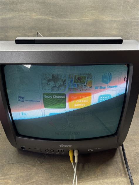 Memorex 13 Color CRT TV Television Model MT1134 For Retro Gaming WORKS