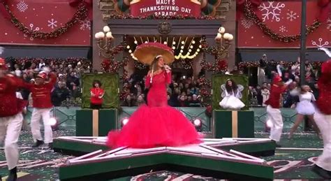 Mariah Carey Mocked Over Terrible Lip Sync Performance At Macys