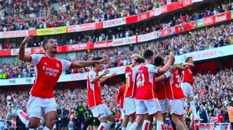 Hasil Liga Inggris Manchester City Pimpin Klasemen Arsenal Merangsek