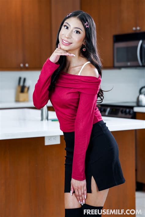 Mandy Waters Sona Bella Asteria Jade Freeuse Milf Babesource