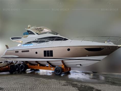 lancha a venda Azimut 60 pés - Bruno Broker