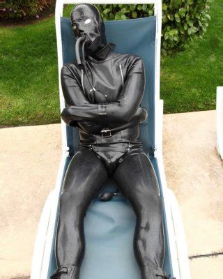 Latex Rubber Milf Mature BBW March Issue Porn Pictures XXX Photos Sex Images Page