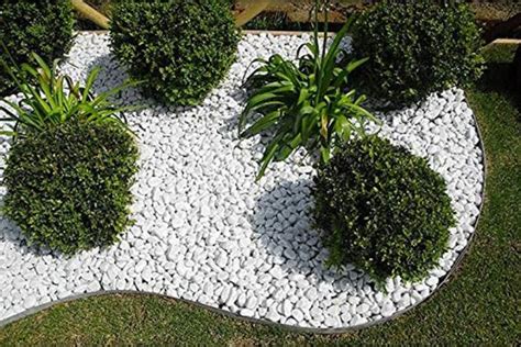 Décorations Créatives Avec Des Cailloux Blancs Dans Le Jardin 10 Idées Pour S Inspirer