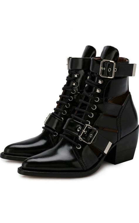 Pin by Vkuzmina on Обои фоны | Stylish fall boots, Boots, Womens ...