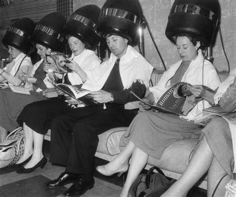 15 Vintage Photos That Show How a Good of a Time Was Had While Sitting ...