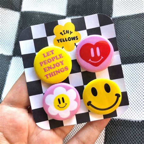 tiny button pack v1 - Cute Pins - Cartoon Button Pin | Pin button design, Cute pins, Diy buttons