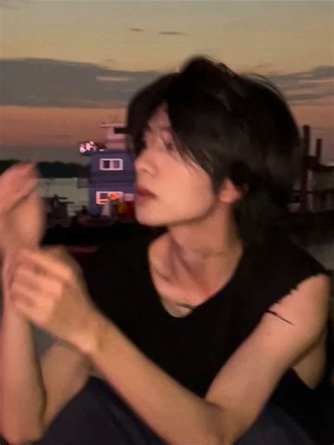 Ghim trên I m gay for this guy gurrlllsss