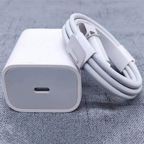 Iphone Cable Fast Charging Type C Pd 20W Charger at Rs 100/piece ...