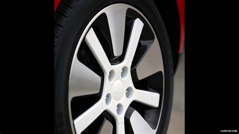 2014 Kia Soul - Wheel | Caricos