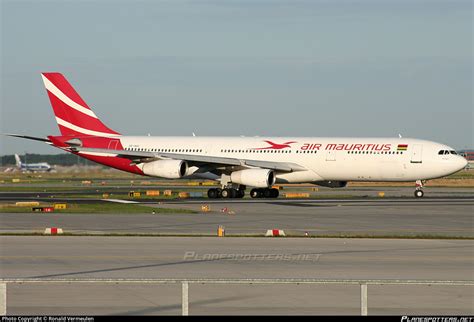 3B NAU Air Mauritius Airbus A340 312 Photo By Ronald Vermeulen ID