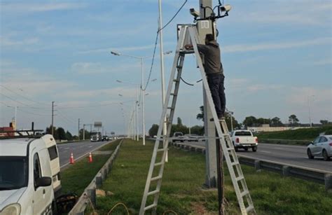 Instalaron Cuatro Radares Fijos En Circunvalaci N Radiofonica