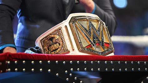 Wwe Womens Championship A Brief Look At The Returning Prestigious Title