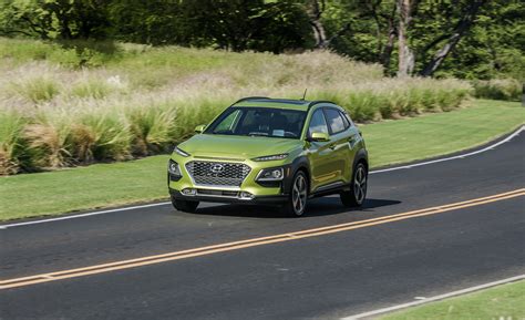 Hyundai Kona Reviews | Hyundai Kona Price, Photos, and Specs | Car and ...