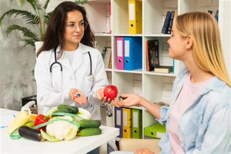 Cómo gestionar los antojos y la ansiedad por la comida en el marco de