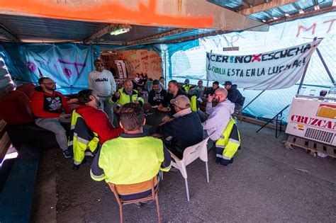 La Lucha De Los Trabajadores De Acerinox Logra Hacerse Un Hueco En El