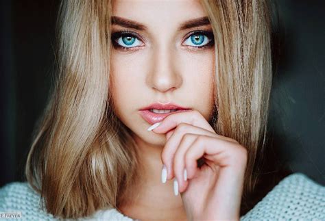 Elegant And Beauty Female Portraits By Evgeny Freyer Blonde Hair Blue