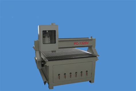 Máquina de corte de cuchilla PC 1325V Jinan Penn CNC Machine CO