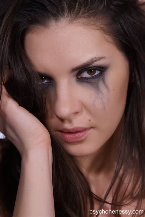 Smoking Hot Girl Henessy Puts Her Naked Body On Display 15 Photos