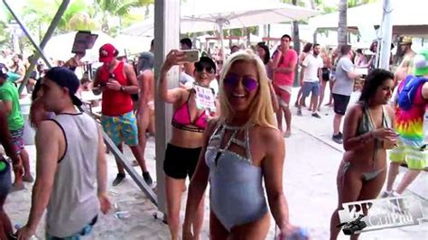 Watch Танцы около бассейна Legs Dance Amateur Porn SpankBang