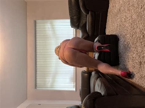 Amateur Crossdresser Kellycd Sexy Milf Fishnet Pantyhose Pics Xhamster