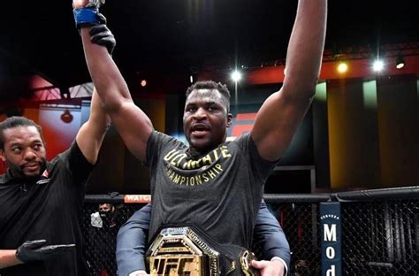 La extraordinaria historia de Francis Ngannou el nuevo campeón de peso