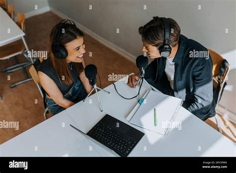 Smiling Teenage Girls Talking Class Hi Res Stock Photography And Images