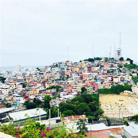 Guayaquil, Ecuador 🇪🇨 : r/CityPorn