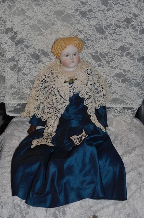 Old 1870s Doll Parian China Head Blonde With Center Part And Curls