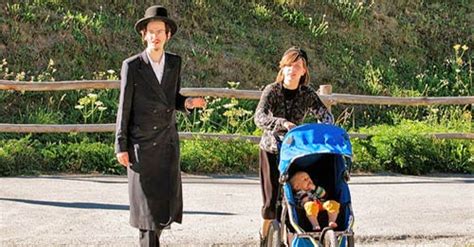 Understanding The Dress Codes Of Orthodox Jewish Women And Their Dress