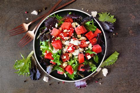 Kulinarischer Sonnenschein Erfrischender Melonen Feta Salat