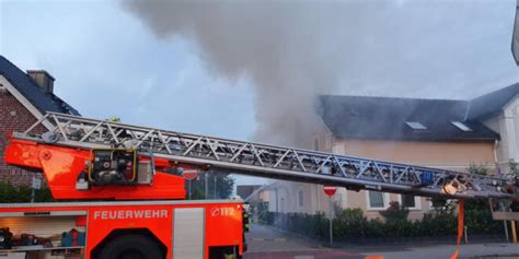 Update B Nningstedt Brand In Mehrfamilienhaus Ursache Noch