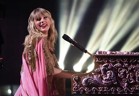 Taylor Swift Cancels Lover Fest Tour - Yve-Style.com